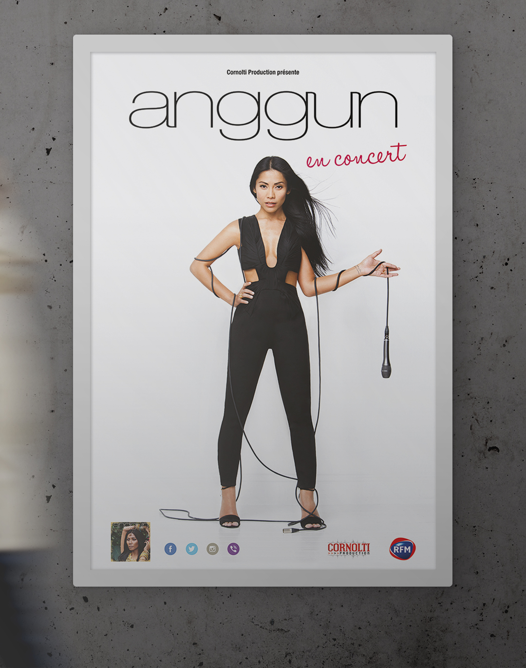 affiche-exterieur-anggun